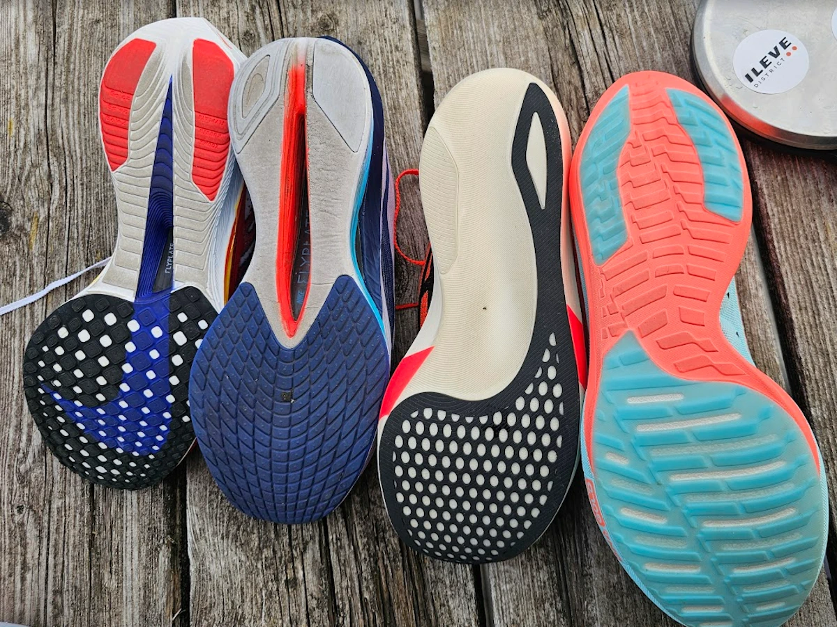 Zoolvergelijking Brooks Hyperion Elite 5, Nike Vaporfly 4 en Asics Metaspeed Edge