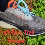 Craft Pure Trail Test Vergelijk - Comfortabele Allrounders voor het Ruige Terrein Craf-Pure-Trail-trailschoenen-zijkant-test