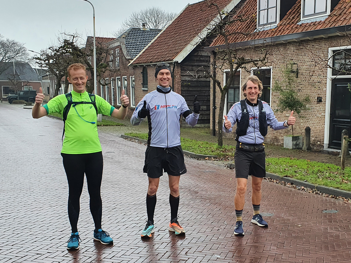 Peter en vrienden in hardloopkleding