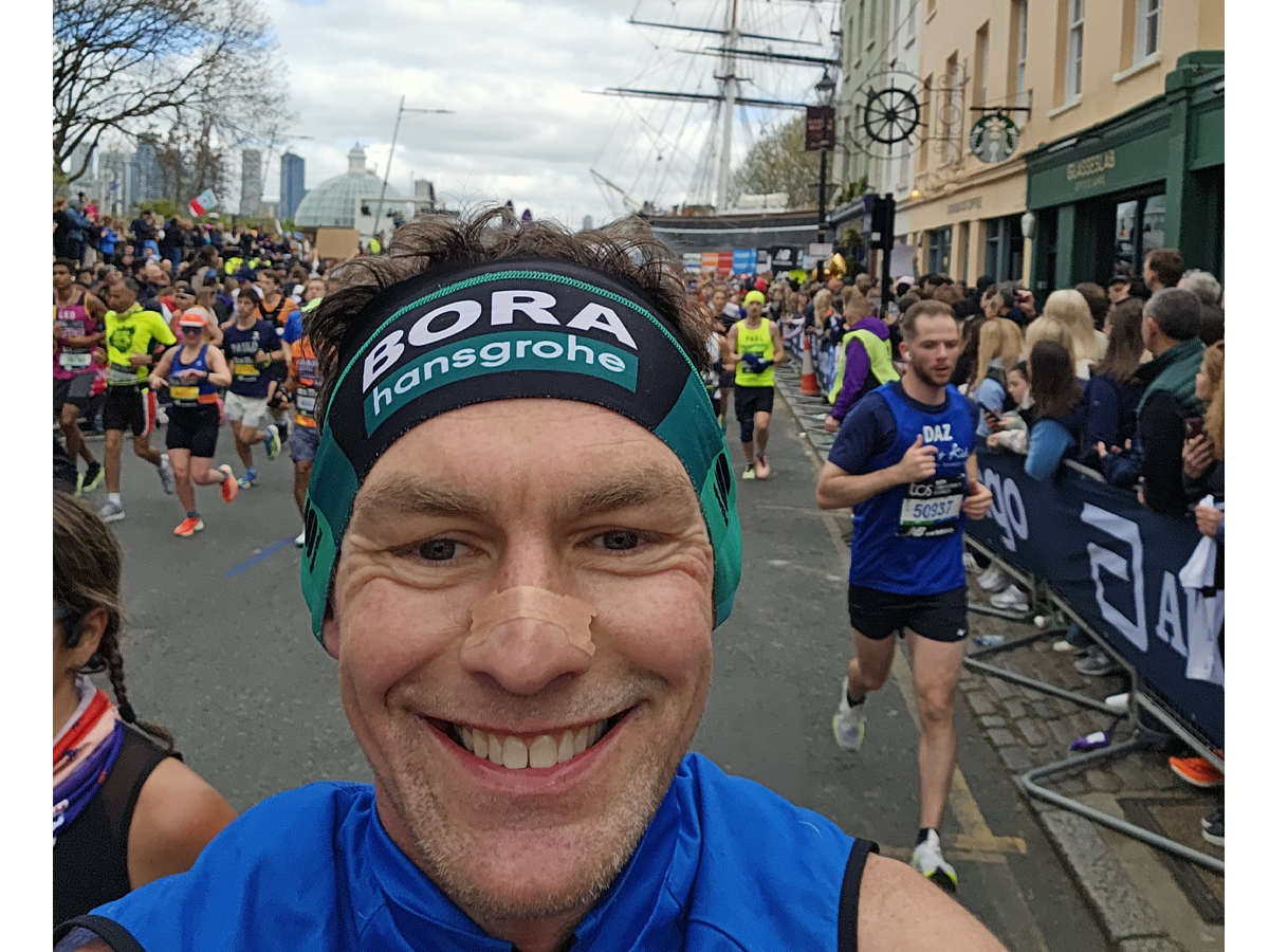 Peter marathon selfie