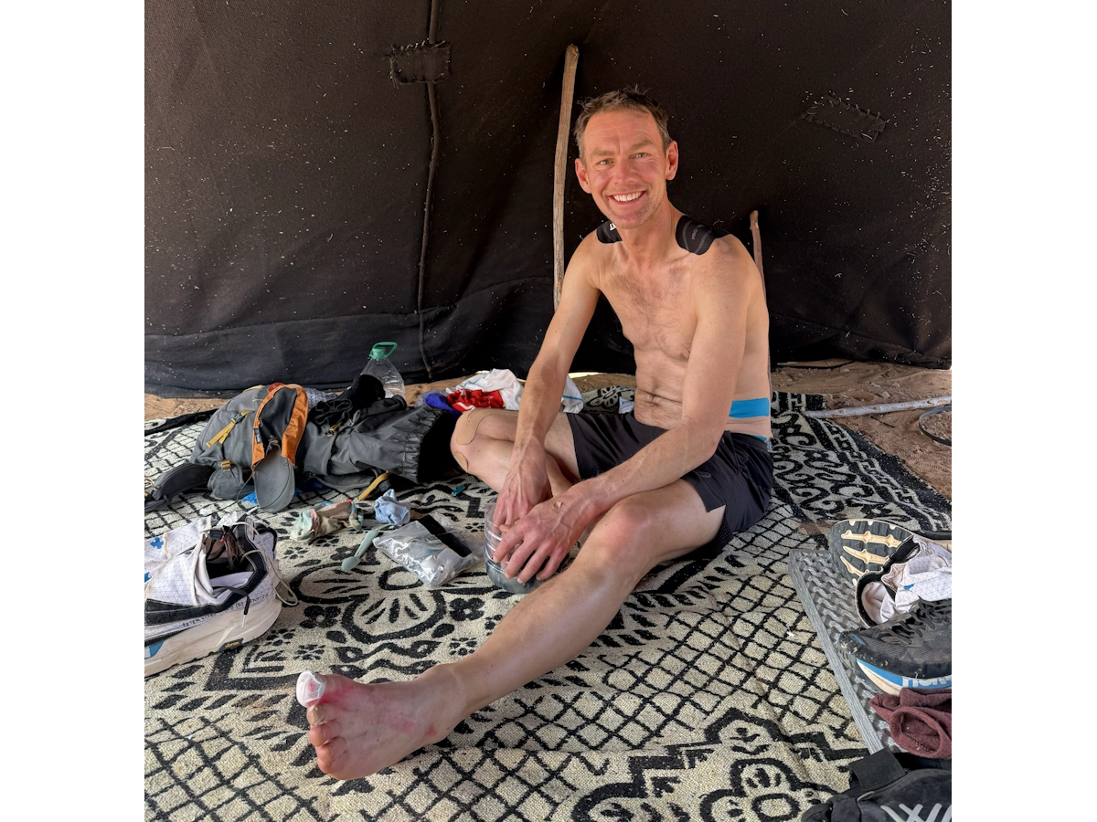 Schouder getapet tijdens Marathon des Sables blessurepreventie