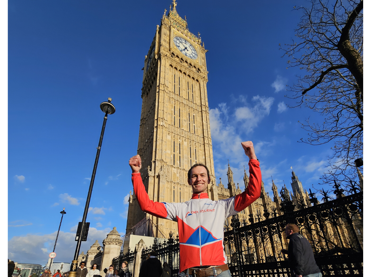 Peter voor de Big Ben