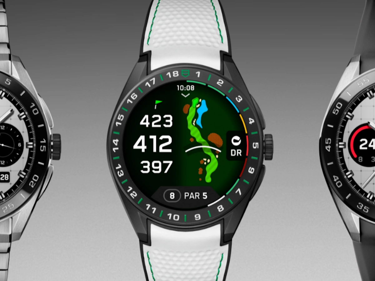 Vooraanzicht TAG Heuer Connected Calibre E5 smartwatch met sportieve wijzerplaat