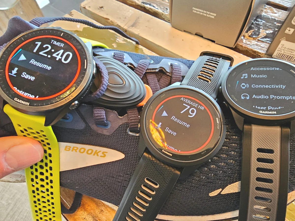 Garmin Forerunner 165 beeldscherm grootte