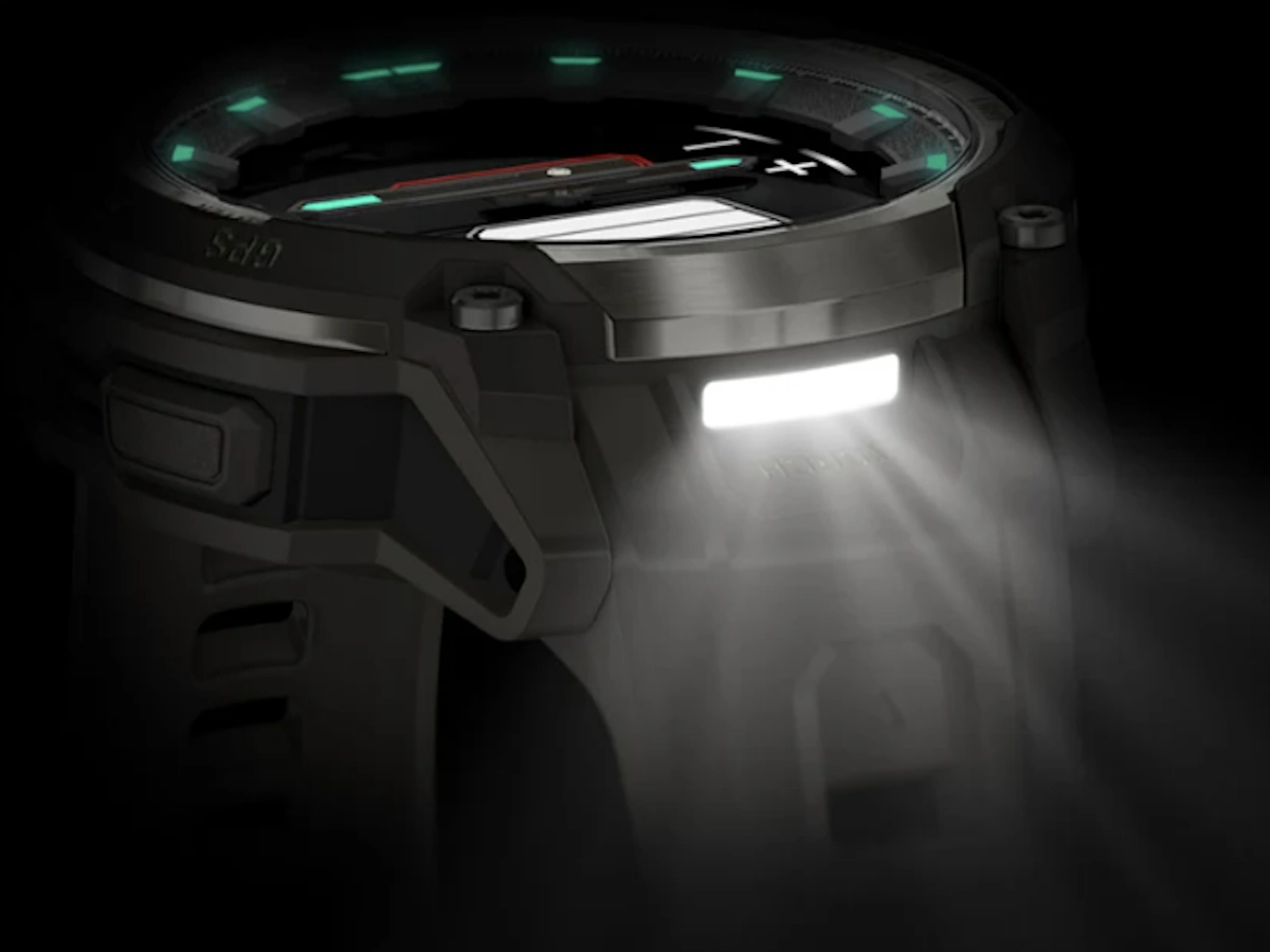 Ingebouwde LED-zaklamp van de Garmin Instinct Crossover 3