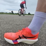 rennen-met-Asics-metaspeed-edge-carbonschoen
