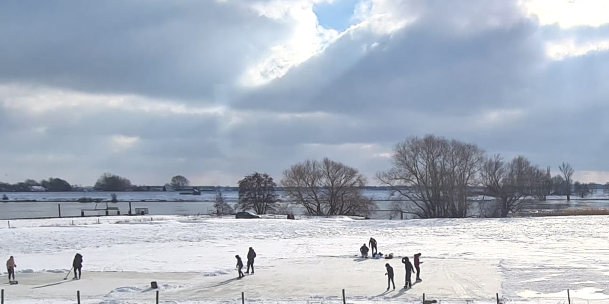 schaatsen buiten 