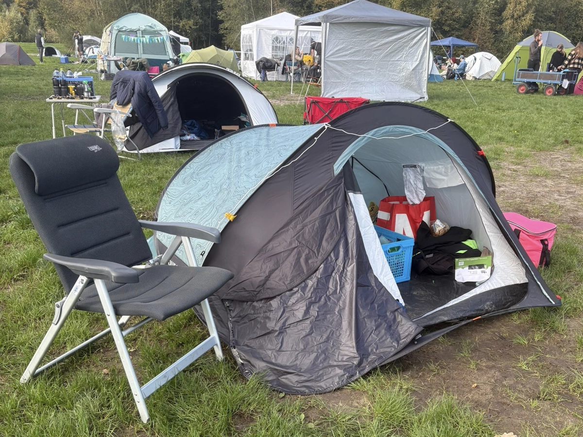Te klein tentje als uitvalsbasis tijdens een Backyard Ultra